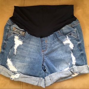 EUC Distressed Maternity Jean Short